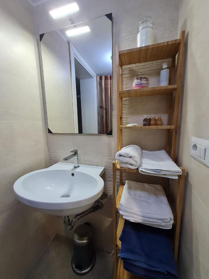 Ferienwohnung Flat 24 Maggio Lecce Exterior foto