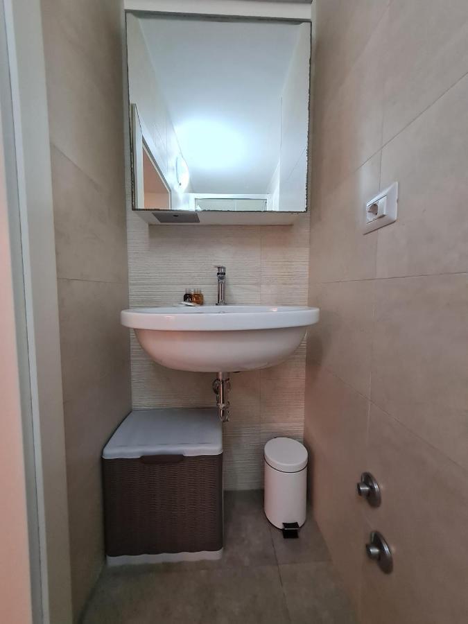 Ferienwohnung Flat 24 Maggio Lecce Exterior foto