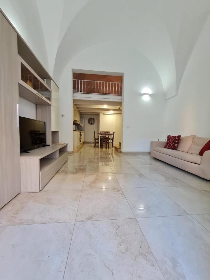 Ferienwohnung Flat 24 Maggio Lecce Exterior foto